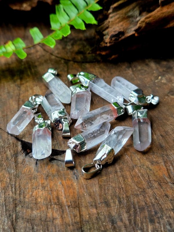 Clear Quartz Point Pendant Necklace Silver - Jewellery Australia