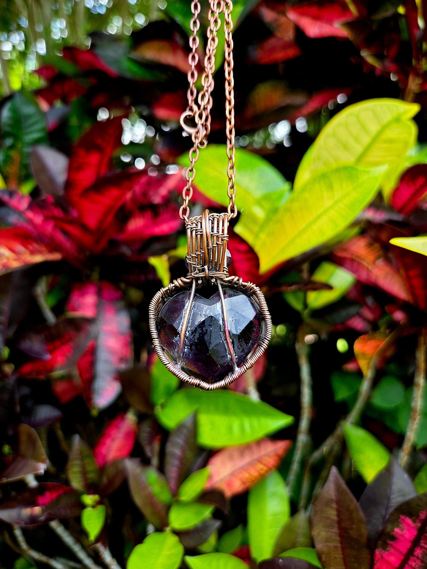 Jewellery Faceted Amethyst Crystal Pendant Necklace - Copper Wire Wrapped