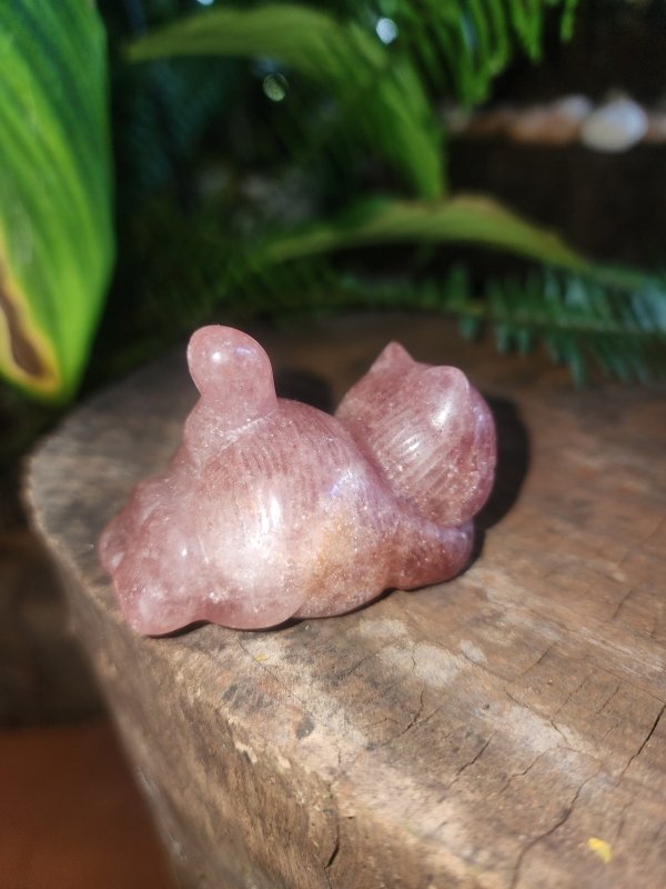 Strawberry Quartz Cat Carving - Crystals Australia