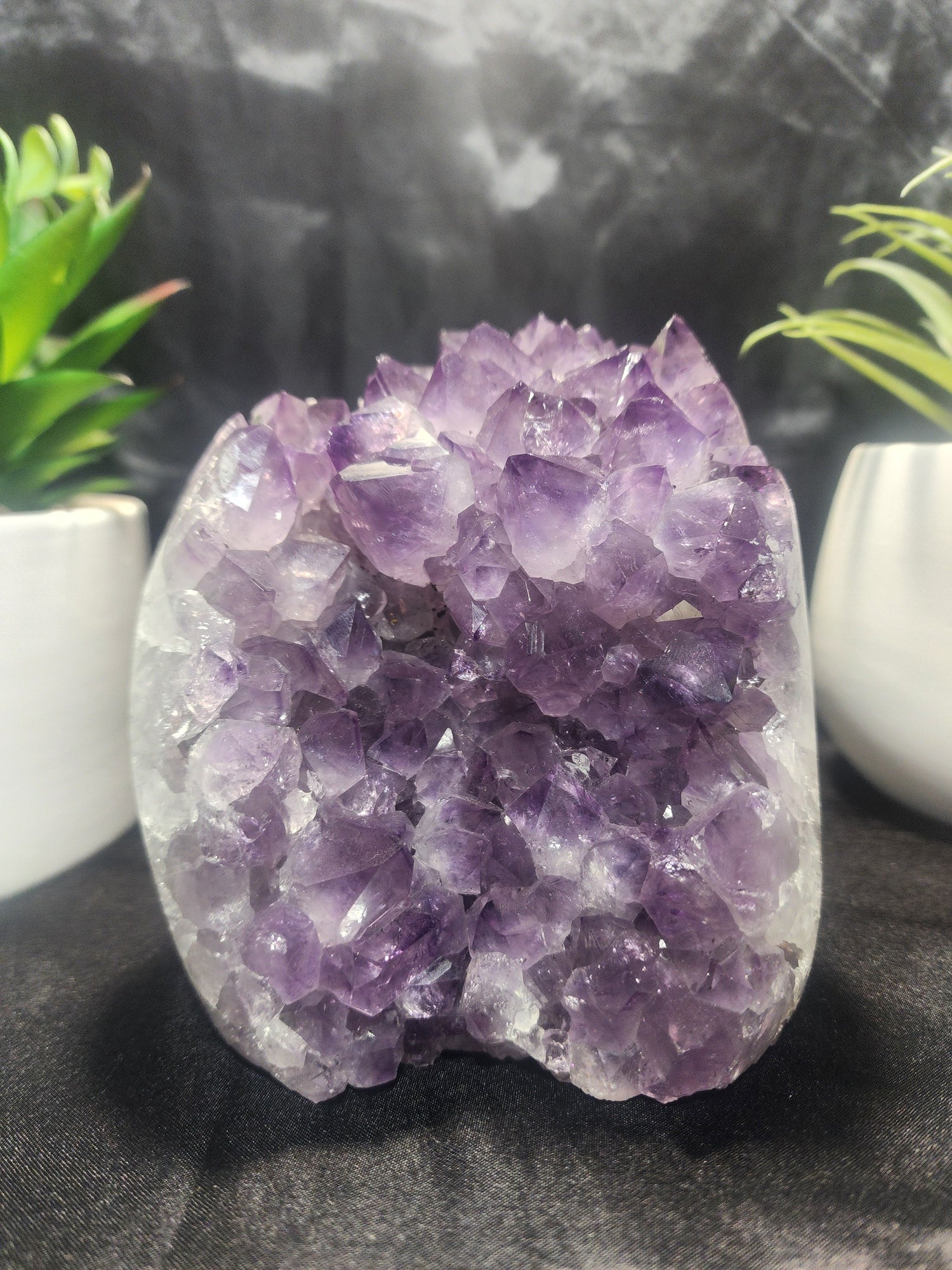Crystal Clusters and Geodes Australia