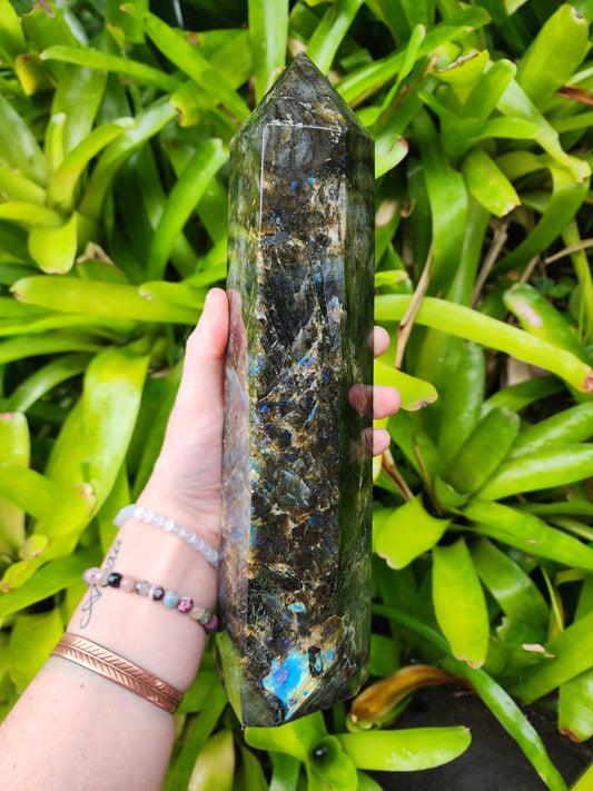 Large Labradorite Crystal Tower Point 2040g 28cm