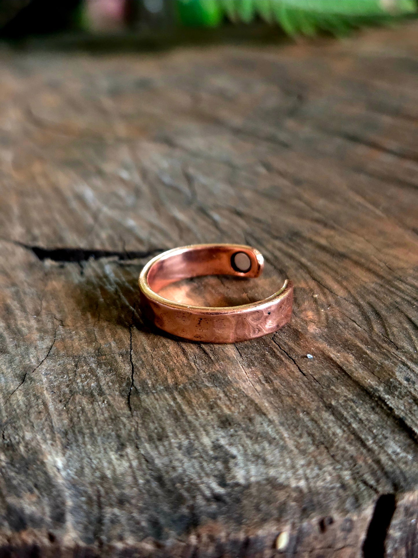 Copper Magnetic Hammered Adjustable Ring 2mm