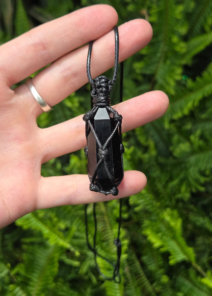 Jewellery Black Obsidian Crystal Point Macrame Pendant Necklace