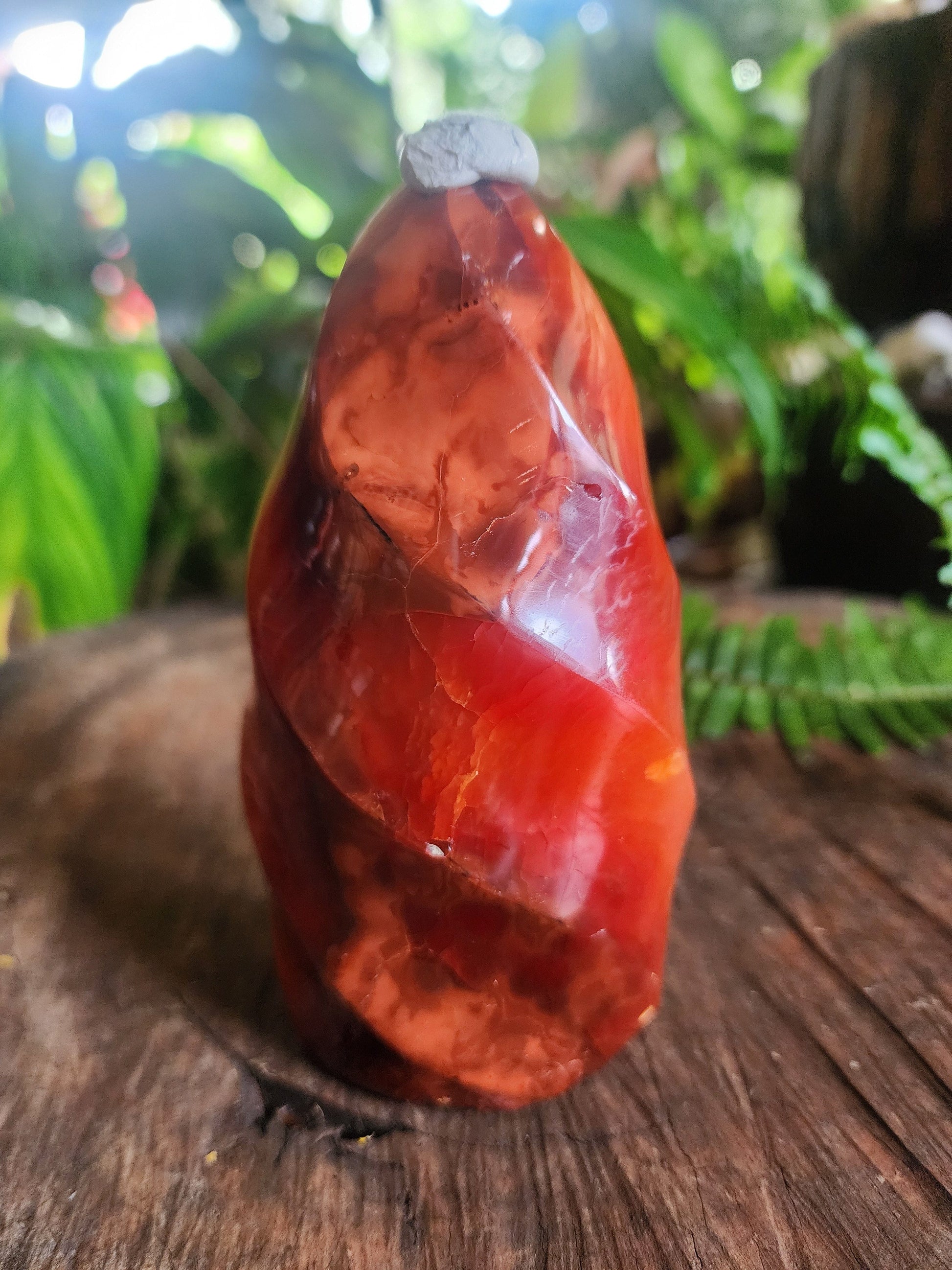 Crystals Carnelian Flame Quartz Point 450g