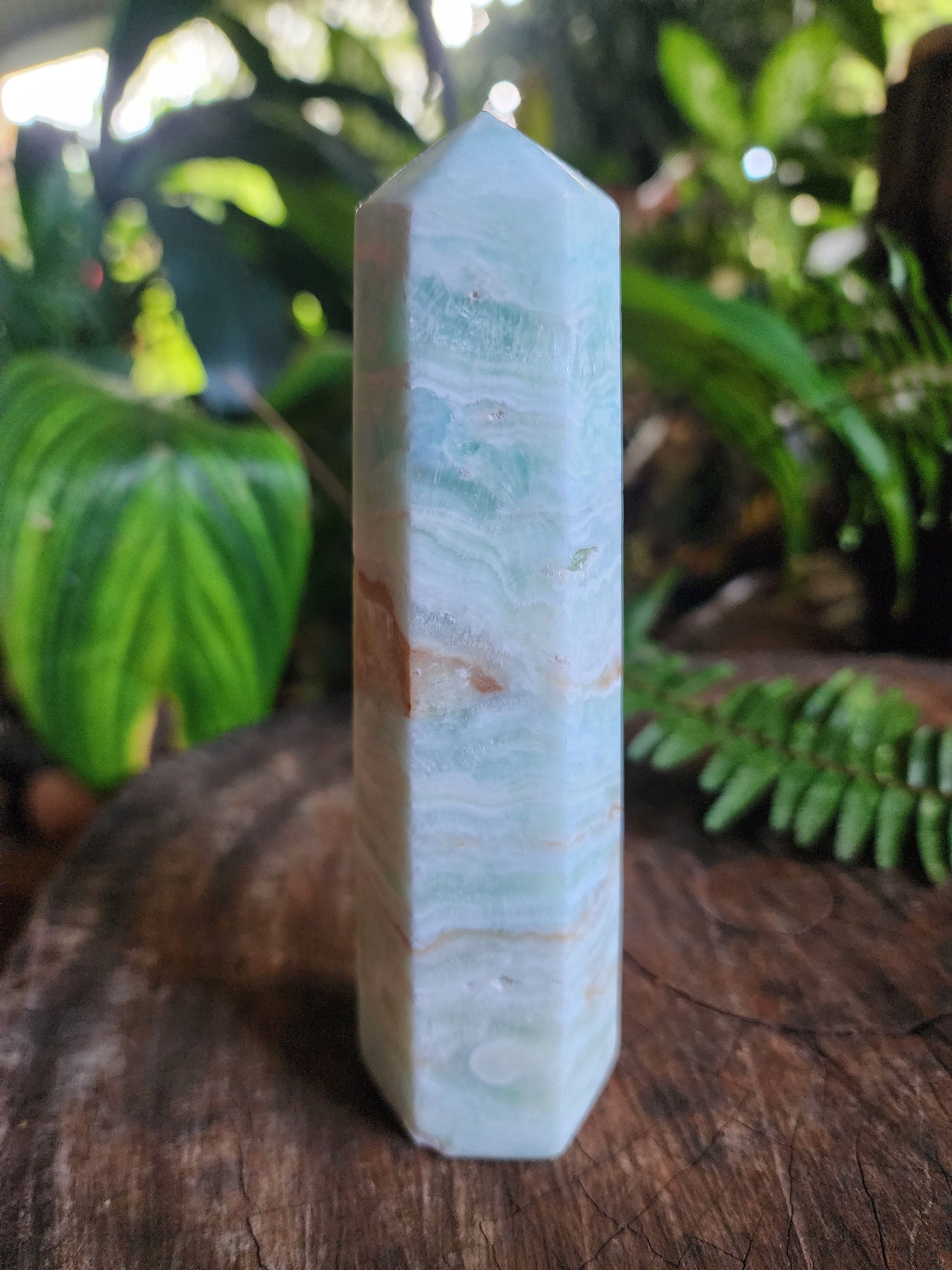 Crystals Carribean Calcite Tower 312g Australia