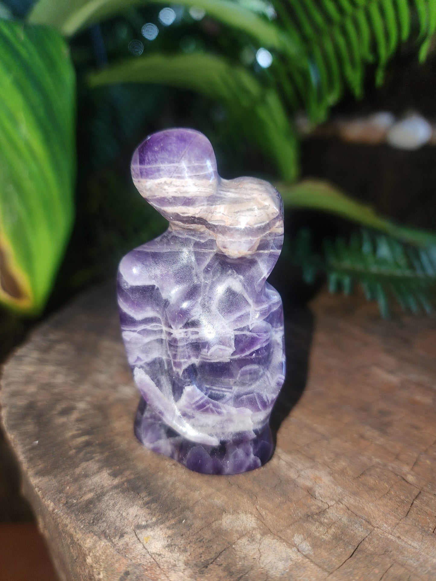 Chevron Dream Amethyst Carved Couple Australia