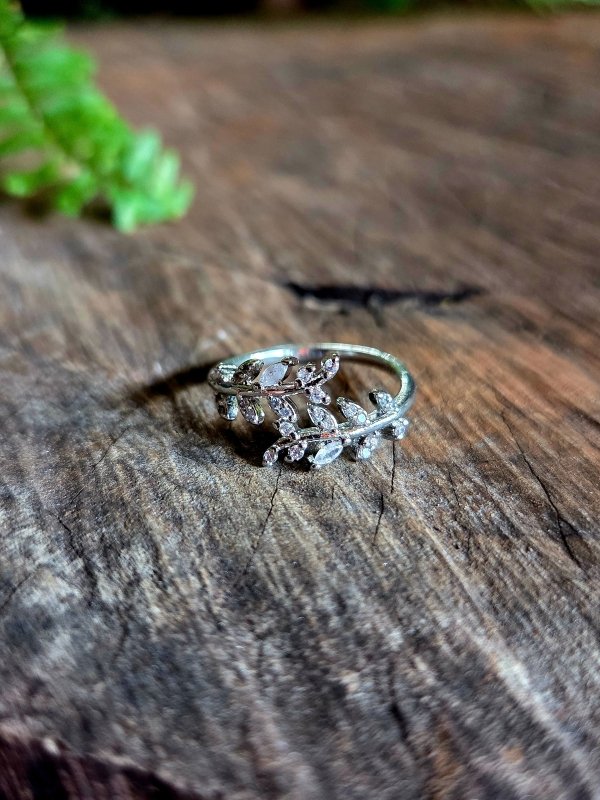 Crystal Leaf Ring - Adjustable - Jewellery Australia