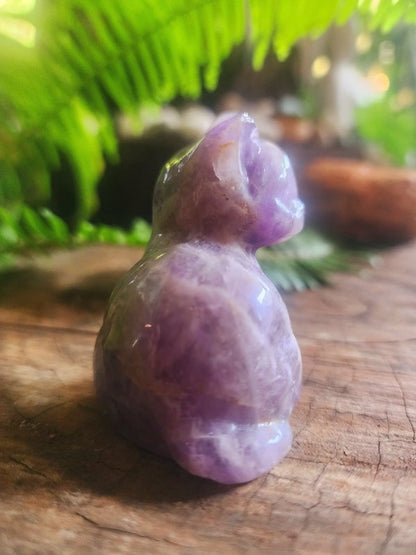 Dream Amethyst Cat Carving - Carving Australia