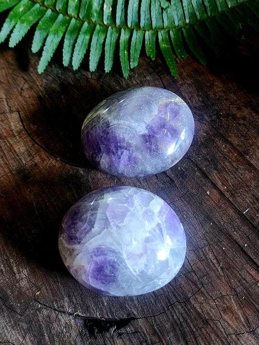 Dream Amethyst Palm Stone Australia