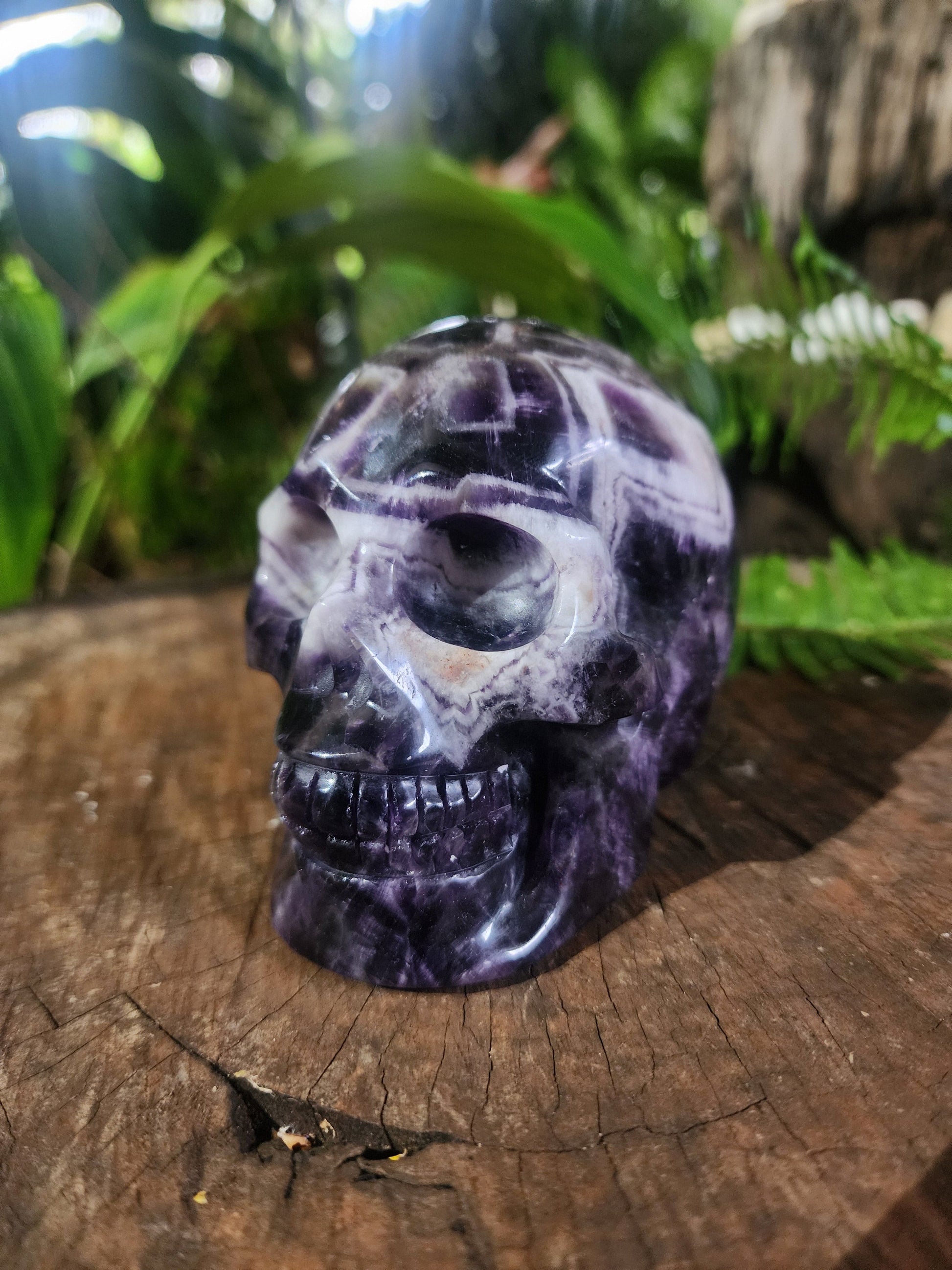 Carving Dream Amethyst Skull Carving