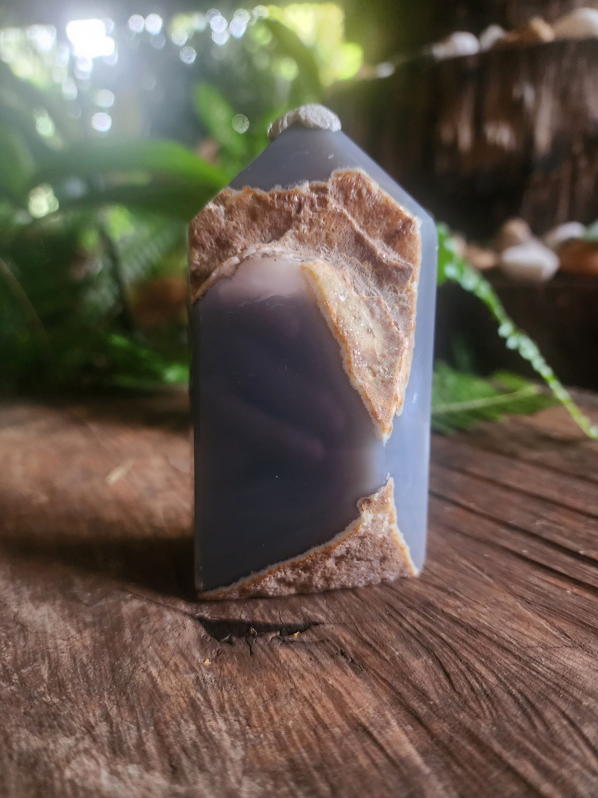 Crystals Druzy Agate Point Australia