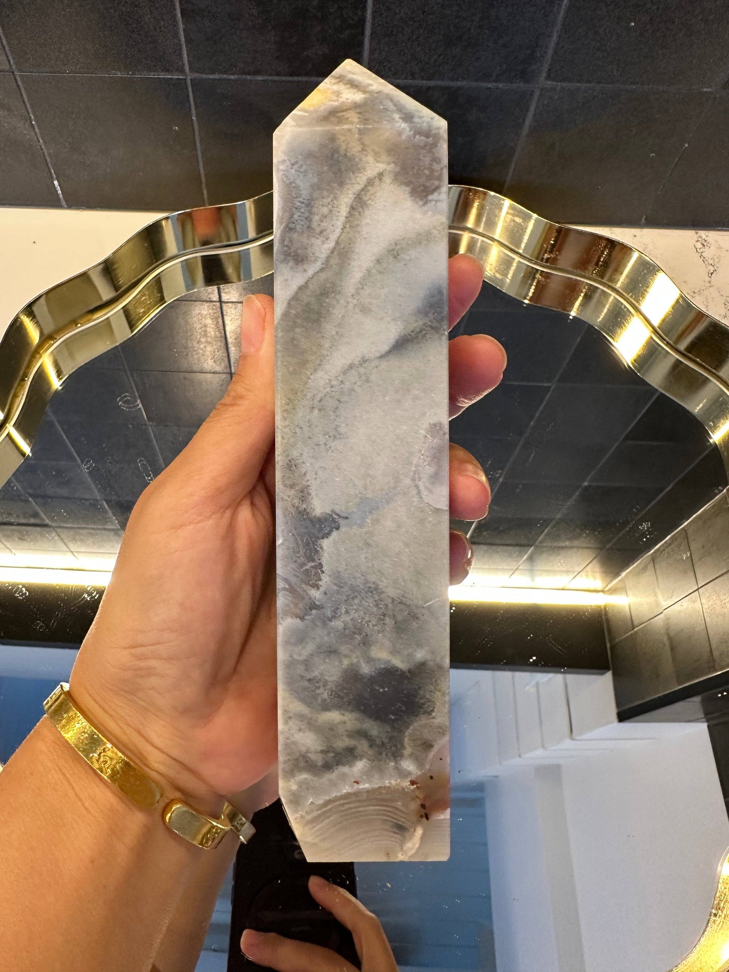 Crystals Flower Agate Tower Point 516g