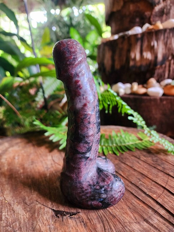 Garnet Penis Crystal Carving - Carving Australia
