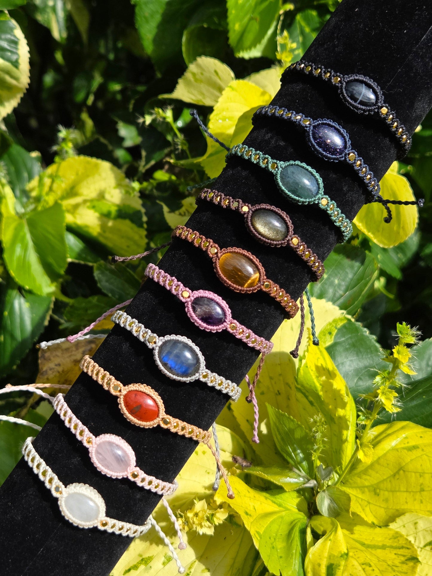 Jewellery Handmade Crystal Macrame Bracelet – Adjustable