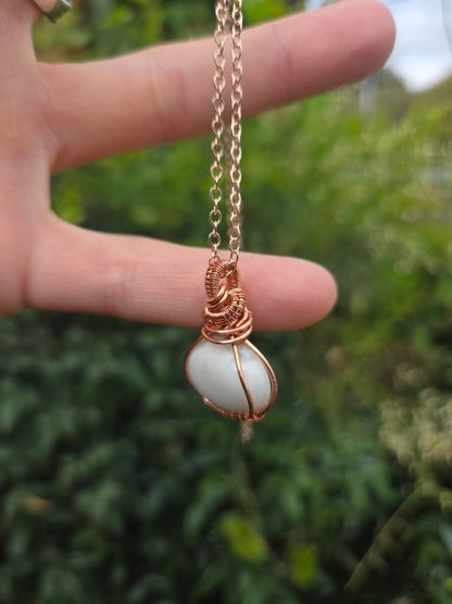 Howlite Pendant Necklace - Copper Wire Wrapped - Jewellery Australia