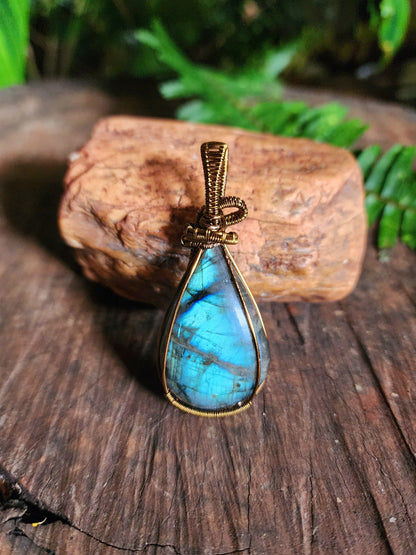 Copper Wire Wrap Crystal Labradorite Copper Wire Wrap Pendant Necklace Bronze