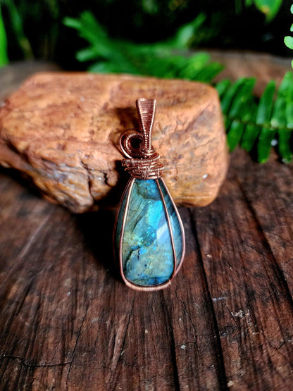 Copper Wire Wrap Crystal Labradorite Copper Wire Wrapped Pendant Necklace