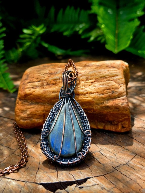 Labradorite Crystal Copper Wire Wrapped Handmade Pendant Necklace - Jewellery Australia