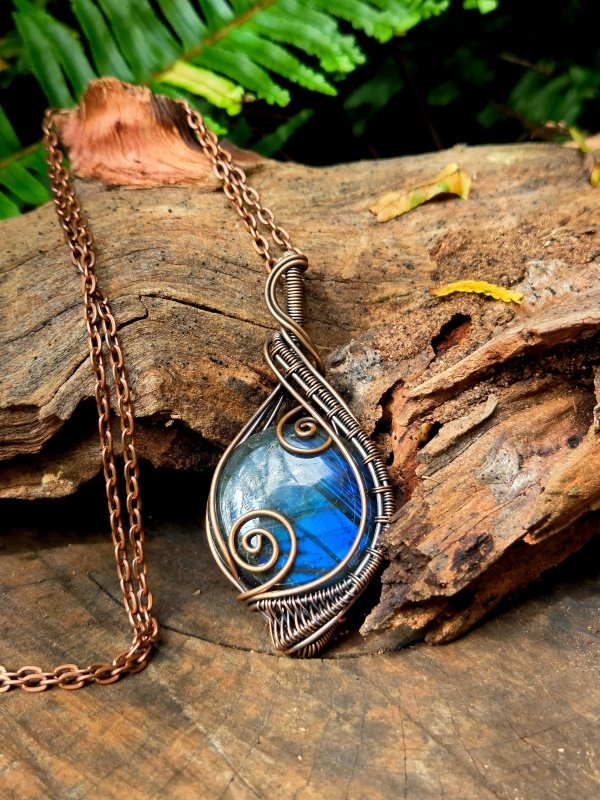 Labradorite Crystal Copper Wire Wrapped Handmade Pendant Necklace - Jewellery Australia
