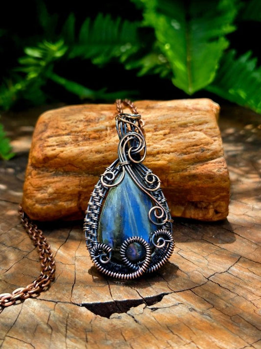 Labradorite Crystal Copper Wire Wrapped Handmade Pendant Necklace - Jewellery Australia