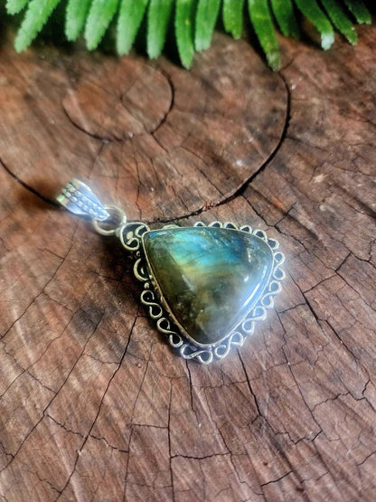 Labradorite Crystal Pendant Necklace With Chain - Crystals Australia