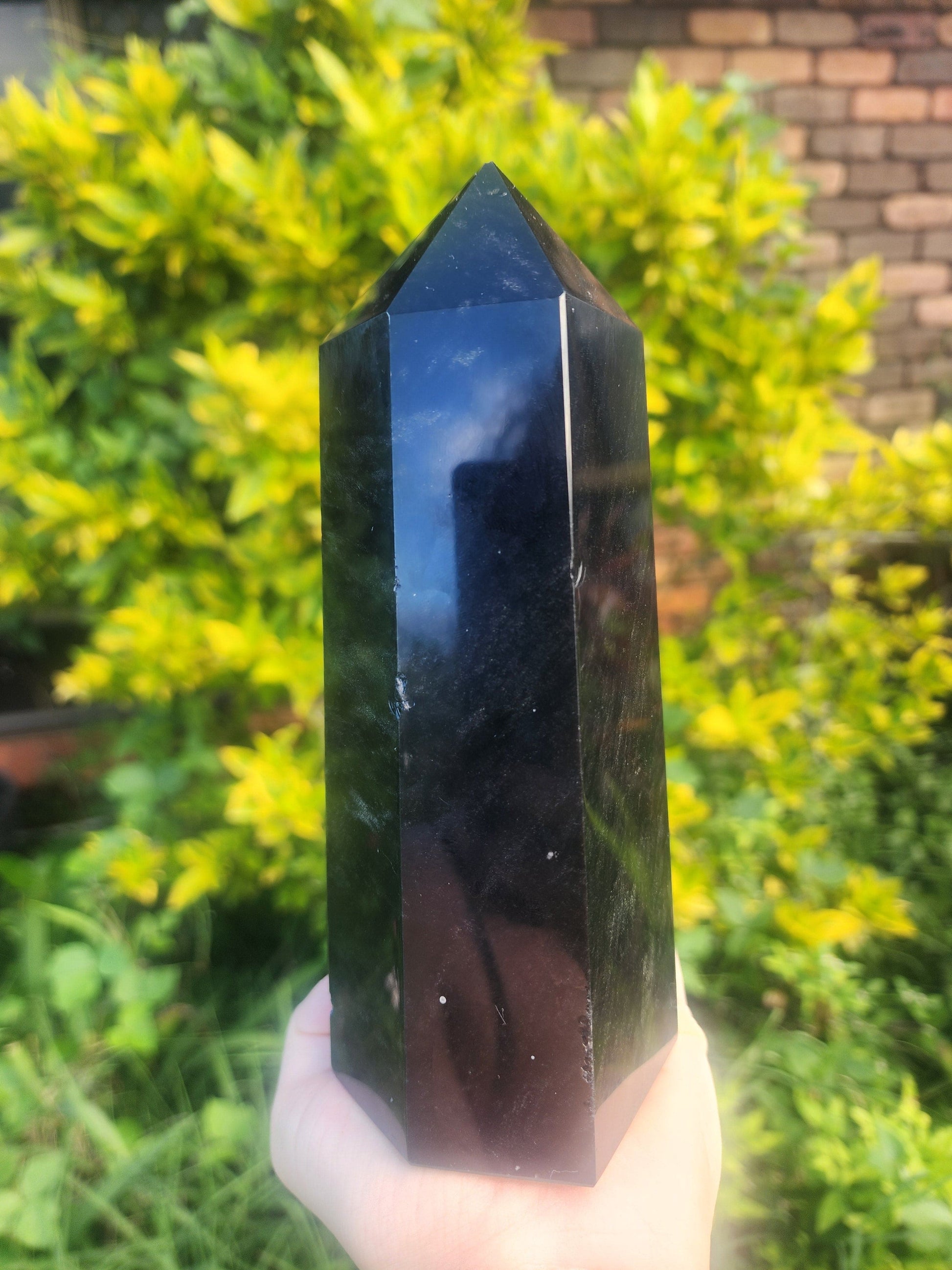 Large Black Obsidian Tower Point 1183g Australia