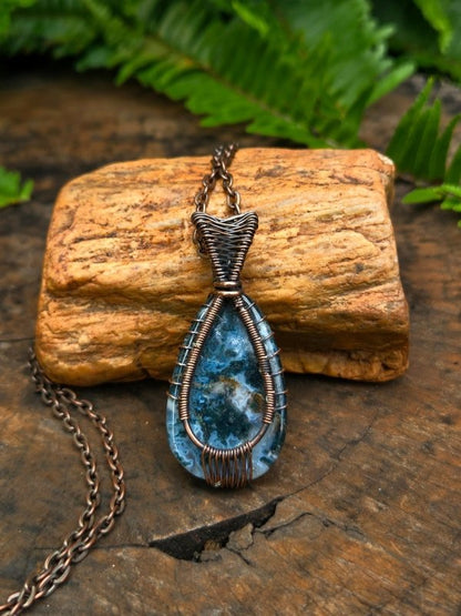 Moss Agate Copper Wire Wrap Handmade Pendant Necklace - Jewellery Australia