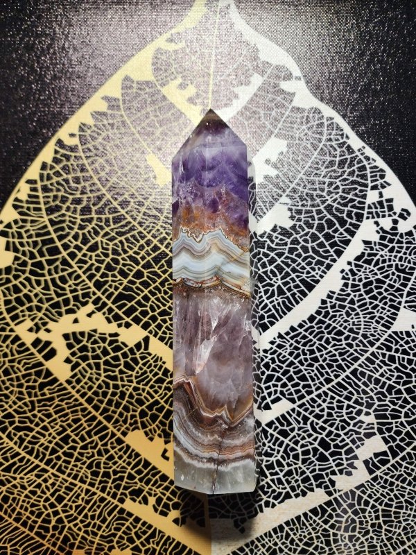 Natural Amethyst Agate Crystal Point 475g 17cm - Crystals Australia