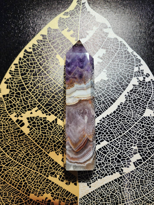 Crystals Natural Amethyst Agate Quartz Crystal Point 475g 17cm Australia