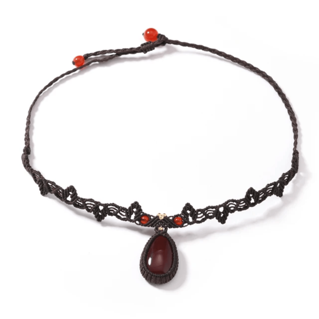 Jewellery Red Agate Crystal Macrame Pendant Choker/Necklace