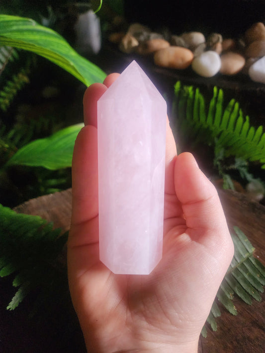 Rose Quartz Crystal Point 173g Australia