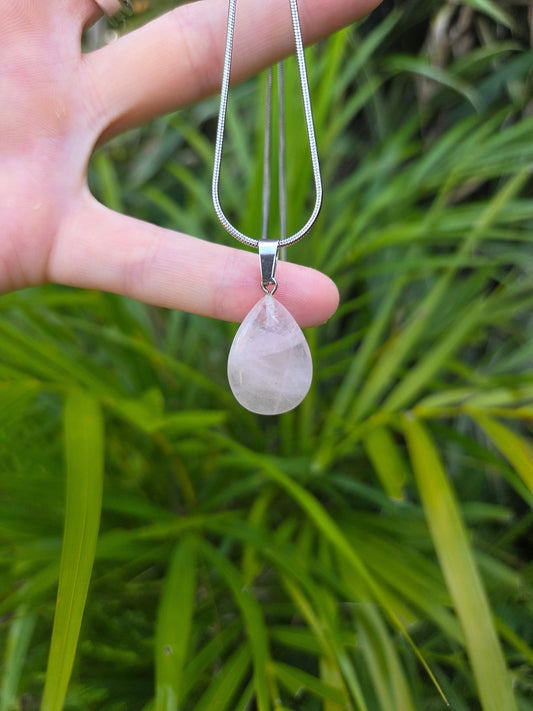 Crystals Rose Quartz Teardrop Pendant Necklace