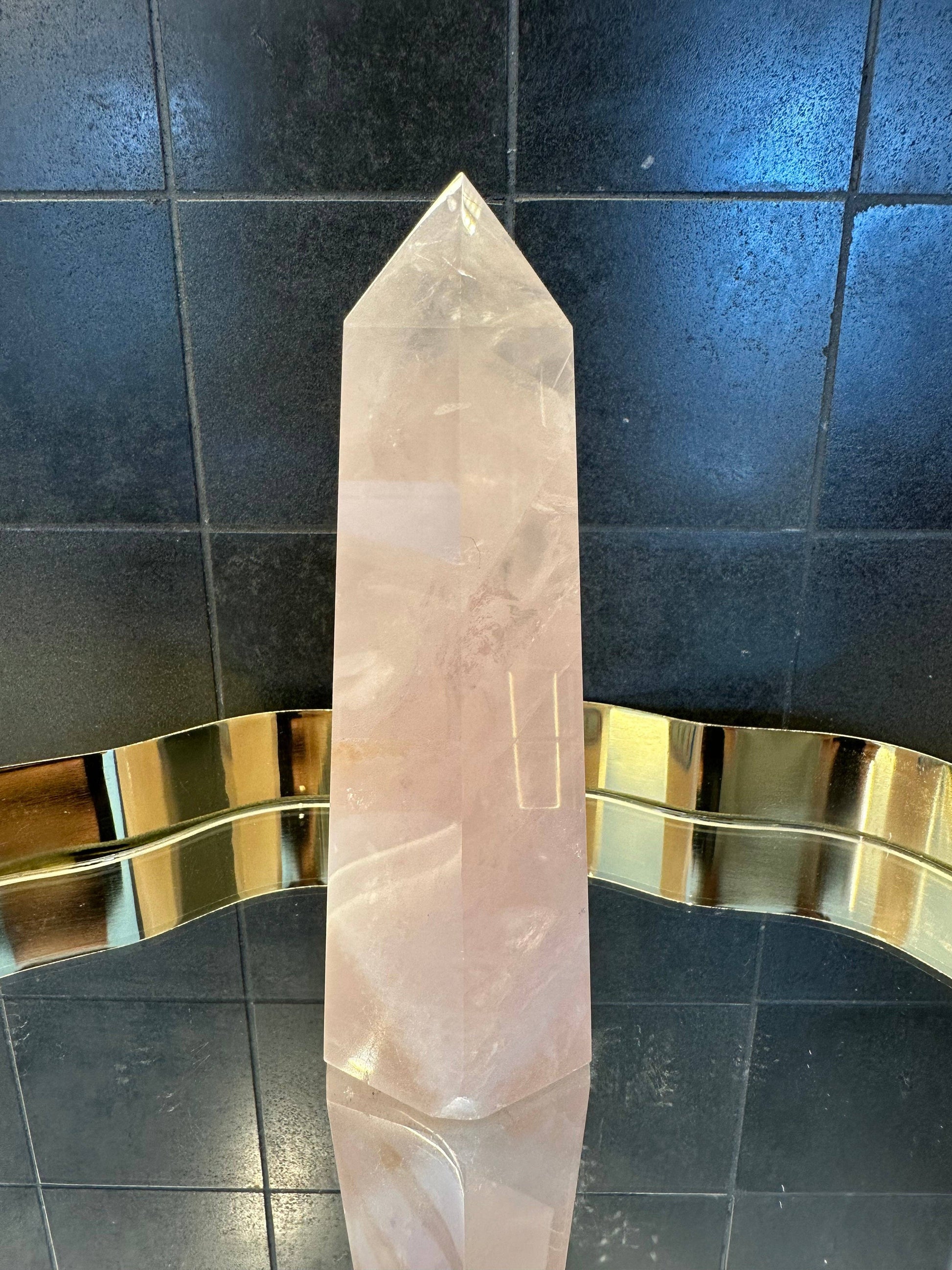 Crystals Rose Quartz Tower Point 403g Australia