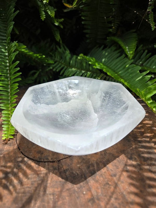 Selenite Bowl - Hexagon 12cm - Cleansing & Charging Bowl - Crystals Australia