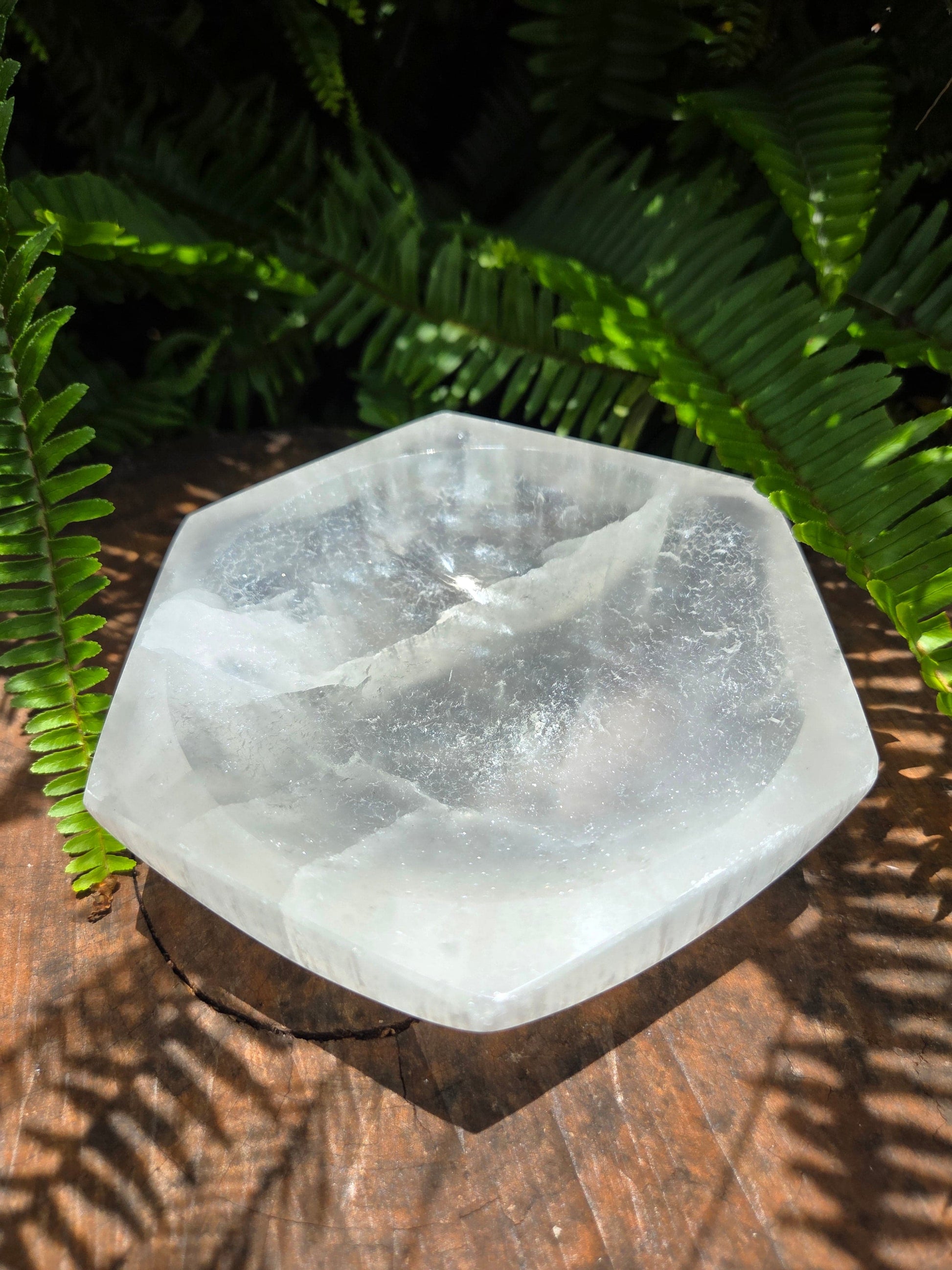 Crystals Selenite Crystal Bowl Hexagon - 12cm - Cleansing & Charging Bowl