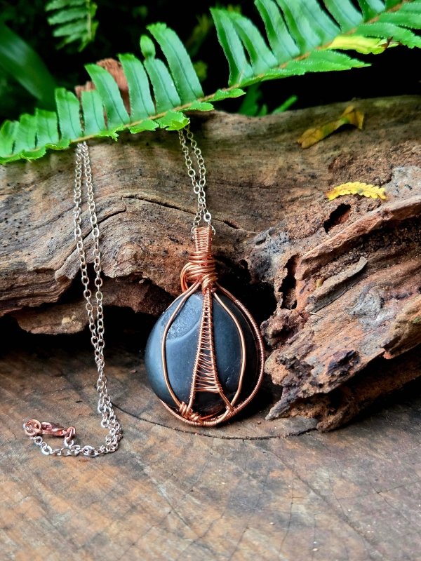 Shungite Copper Wire Wrapped Handmade Pendant Necklace - EMF Protection - Jewellery Australia