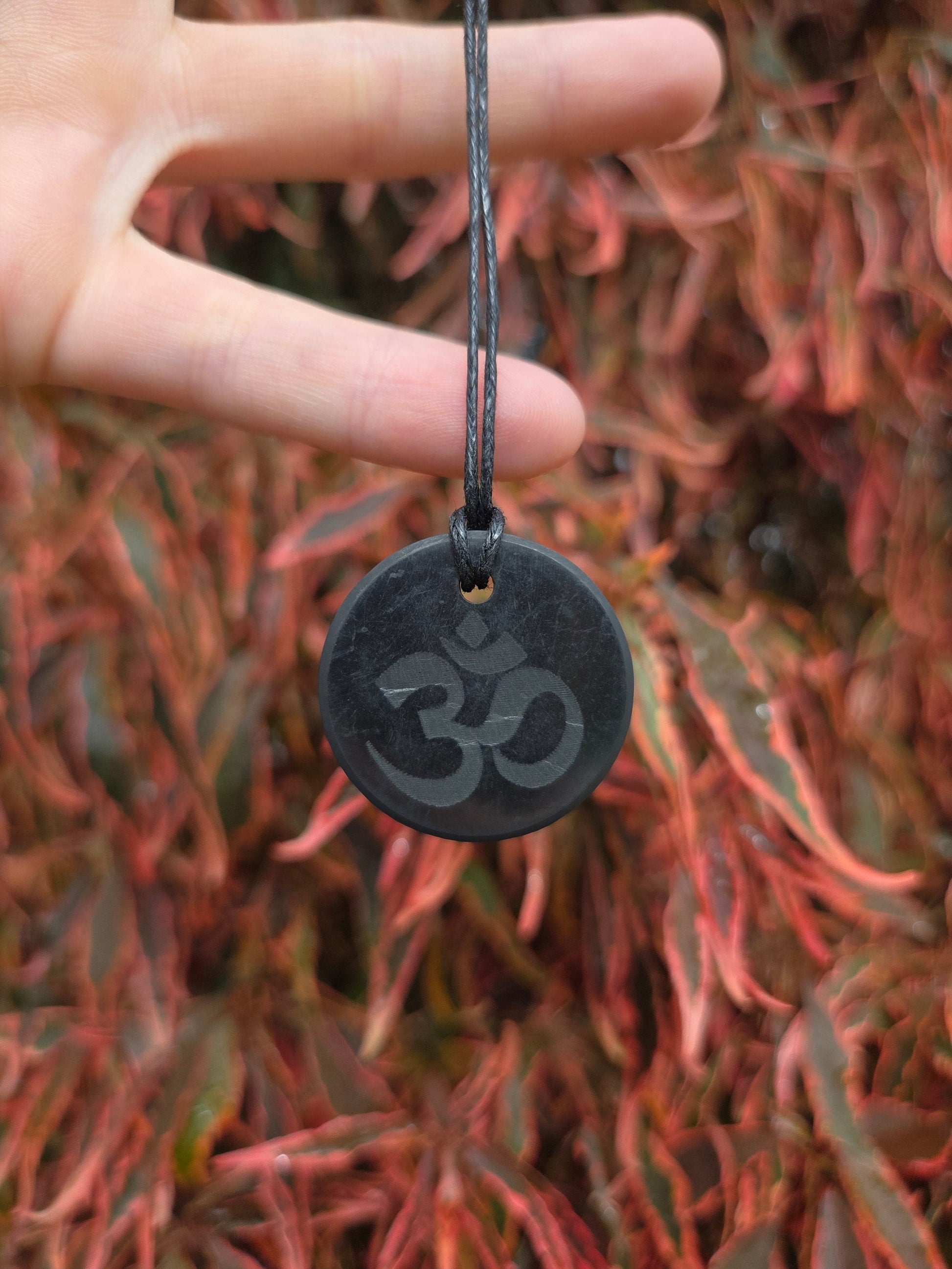 Jewellery Shungite Pendant Necklace - Engraved Om - EMF Protection
