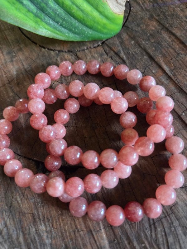 Strawberry Quartz Bracelet - 8mm - Jewellery Australia