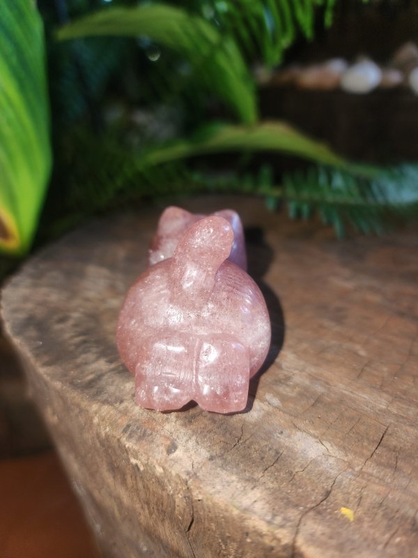 Strawberry Quartz Cat Carving - Crystals Australia