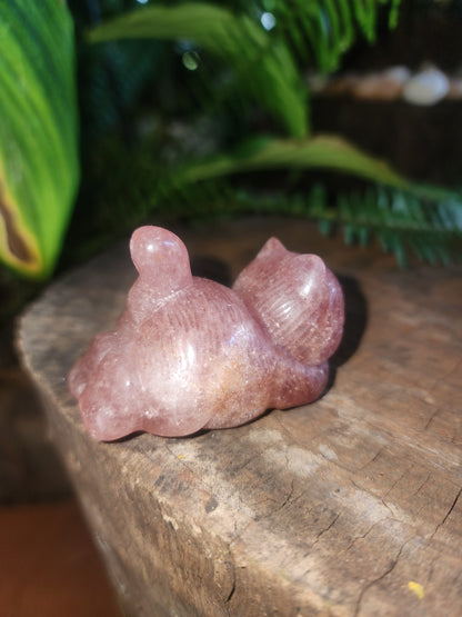 Crystals Strawberry Quartz Cat Carving