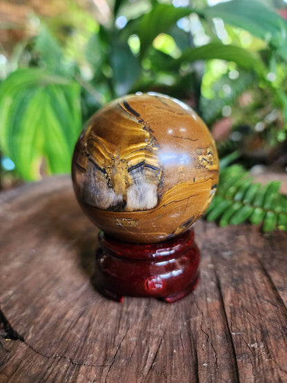 Crystals Tigers Eye Crystal Sphere 280g