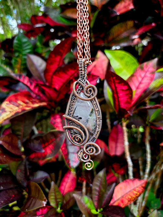 Jewellery Tourmalinated Clear Quartz Crystal Copper Wire Wrapped Pendant Necklace