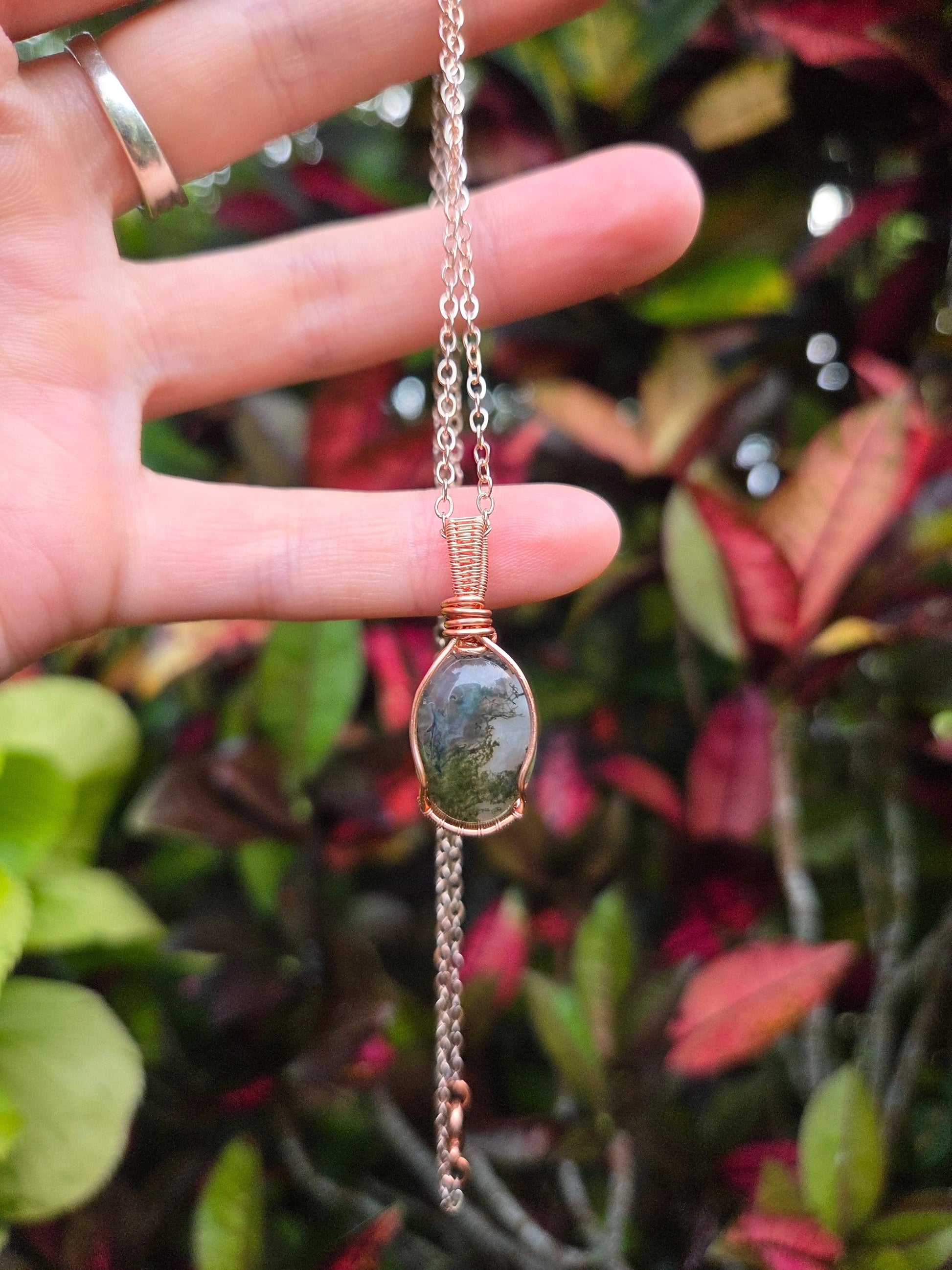 Jewellery Water Grass Agate Copper Wire Wrapped Pendant Necklace